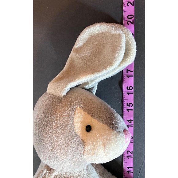 Manhattan Toy Company Gray Bunny Rabbit 17" Plush Stuffed Animal 2009 EUC - Picture 12 of 14